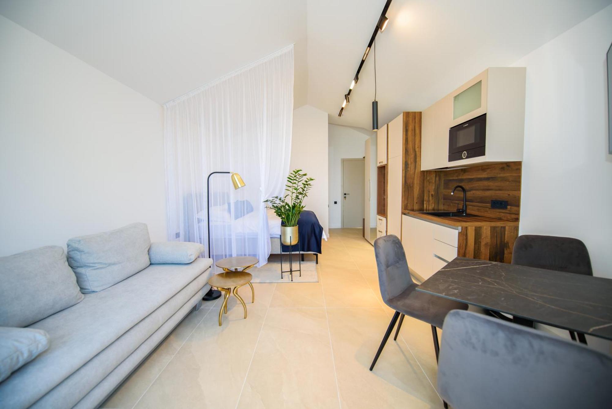 More Medici Apartments Omis Exterior photo
