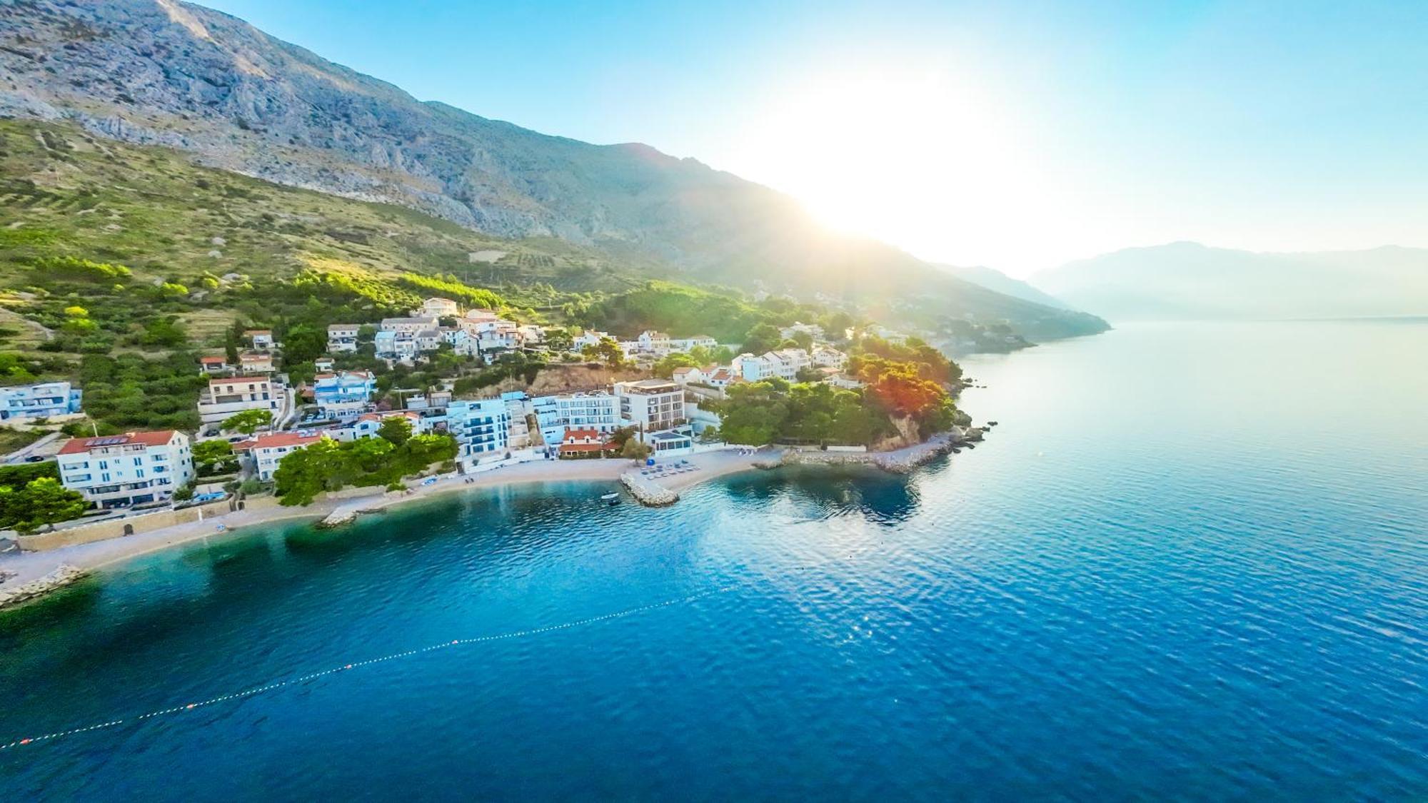 More Medici Apartments Omis Exterior photo