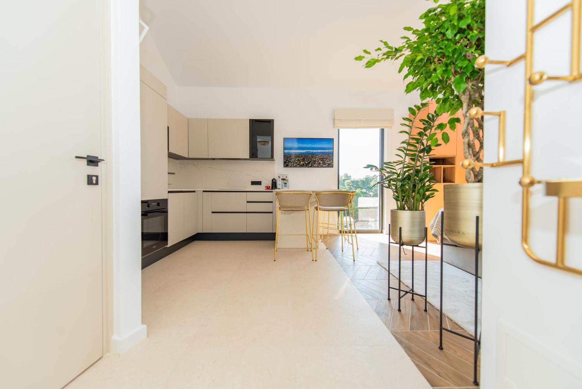 More Medici Apartments Omis Exterior photo